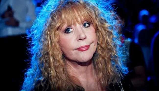 Alla Puqaçova bu qədər təqaüd alır