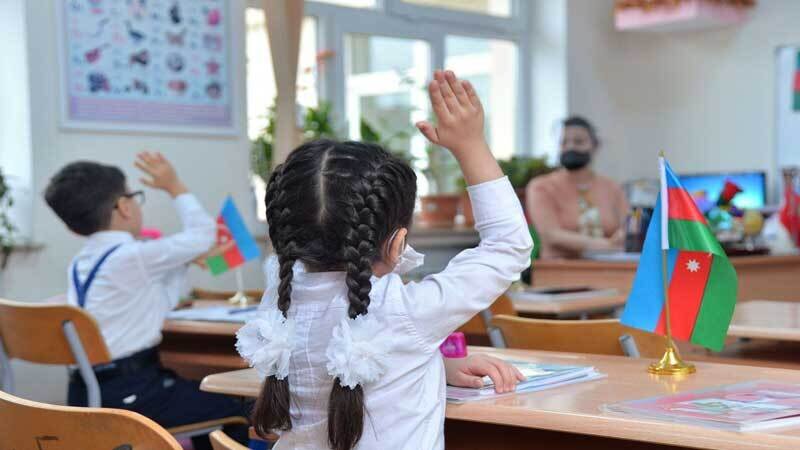 Şagirdlər və valideynlər üçün sevindirici xəbər (VİDEO)