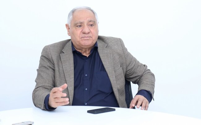 Küçə sorğuları yoxsa TƏRBİYƏSİZLİK? - ARAŞDIRMA