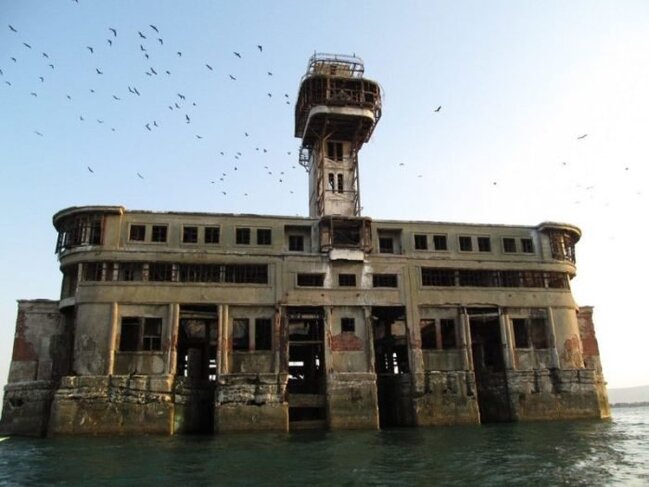 Xəzərin "Fort Boyard"ı haqda nə bilirik? – FOTOLAR