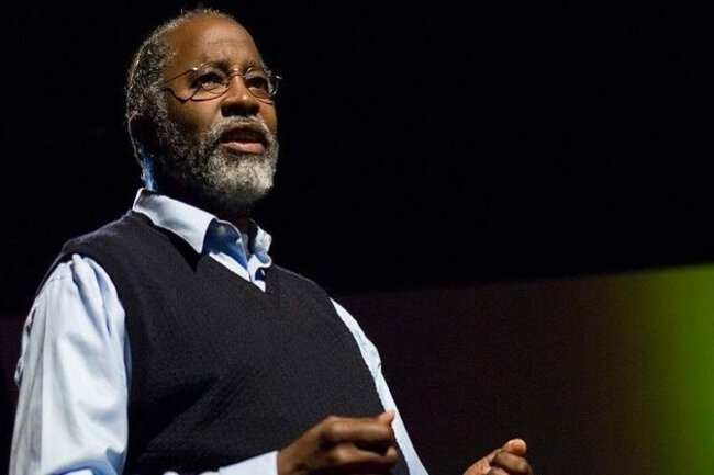 Təbiəti qorumaq üçün 17 il danışmadı - Con Fransisin qeyri-adi həyatı