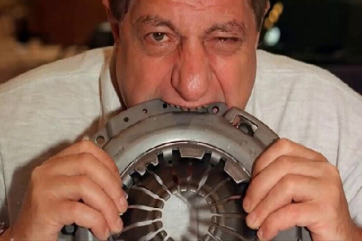 9 ton dəmir yeyib 57 il yaşadı