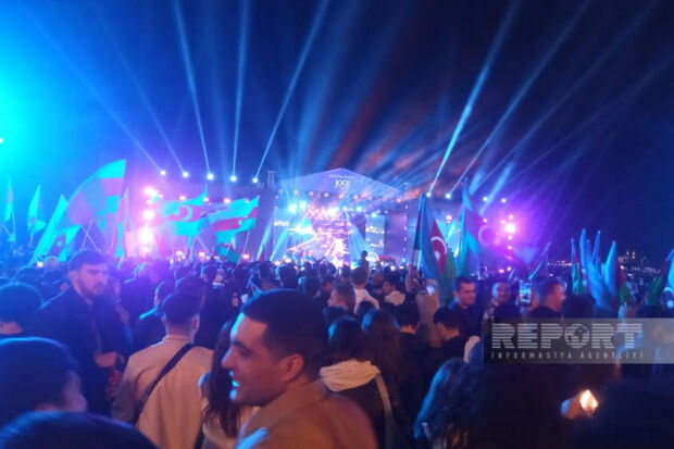 Heydər Əliyevin 100 illik yubileyi ilə əlaqədar bulvarda konsert başlayıb - FOTO