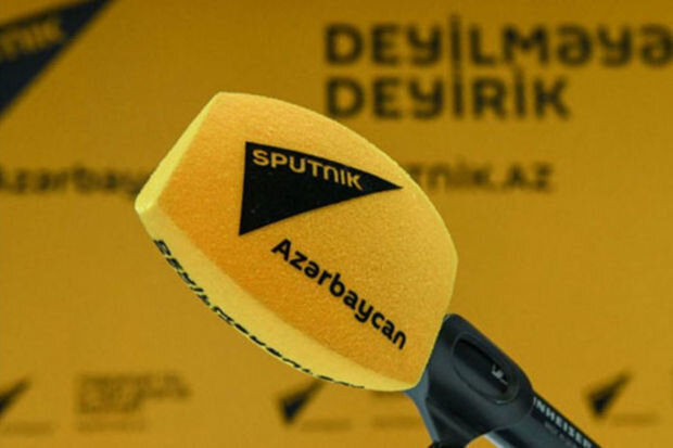 "Sputnik Azərbaycan"dan ayrılan redaktor: "Özlərini elə aparırlar ki, guya əqli zəiflərə rəhbər göndəriliblər"