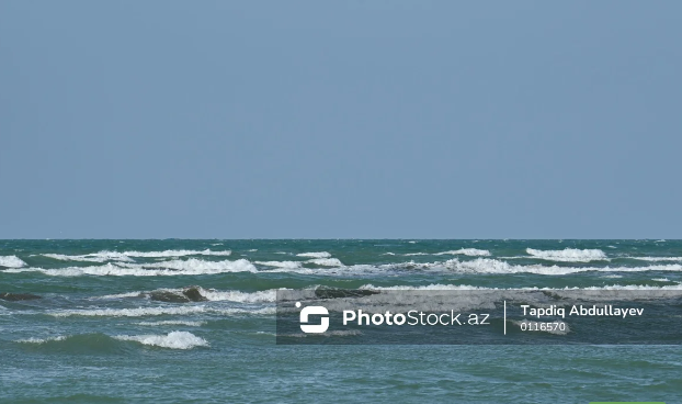 Sahildə ev tikənlərə XƏBƏRDARLIQ: "Xəzərin məkanına girmək olmaz" - VİDEO