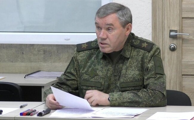 Gerasimov Şimali Koreya hərbçilərinin Kursk vilayətində Ukraynaya qarşı döyüşdüklərini təsdiqləyib