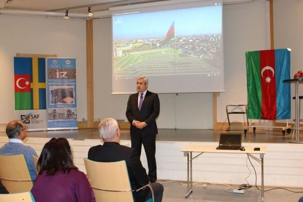 İsveçdə "İZ" sənədli filminin təqdimatı olub - FOTO