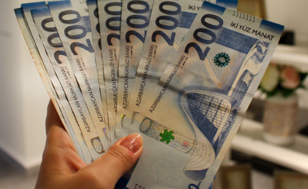 Əhalini SEVİNDİRƏCƏK XƏBƏR - Bu şəxslərin kreditinin 4 min manatı BAĞIŞLANACAQ - VİDEO