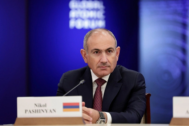 Paşinyan: Ermənistan 2023-2025-ci illərdə müdafiə-sənaye kompleksinə 450 milyon dollar yatırıb