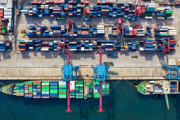 Azərbaycanda dəniz nəqliyyatı ilə yükdaşımaların həcmi artıb