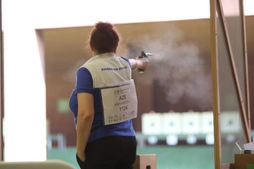Azərbaycan atıcısı Bakıda dünya çempionu oldu - FOTO