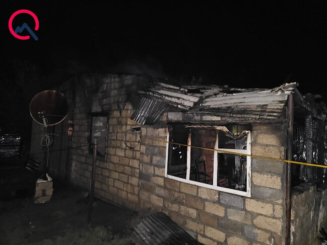 Ağdamda ev yandı - Nənə və nəvəsi ağır yaralandı