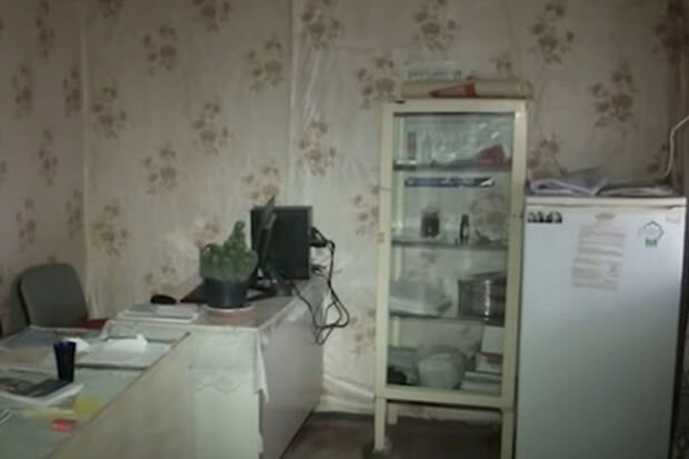 Tibb ocağında acınacaqlı vəziyyət: "Yağış xəstənin başına yağır" - VİDEO