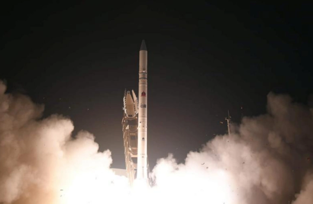 İsrail ilk milli rabitə peykini orbitə buraxıb