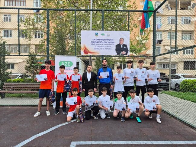 Paytaxtın abad məhəllələrində basketbol yarışları keçirilir