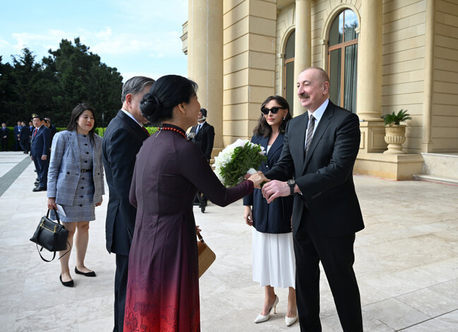 Rəsmi qarşılama mərasimindən - Fotolar