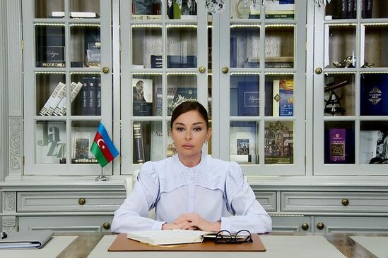 Mehriban Əliyeva şəhid hərbi qulluqçuların yaxınlarına başsağlığı verdi - FOTO
