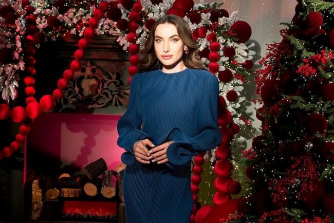 Prezidentin gəlinindən Yeni il - Fotoları