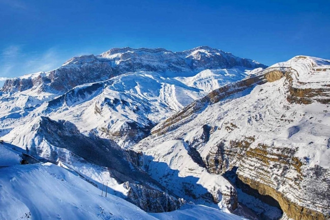 Sabah bəzi yerlərə yağış və qar yağacaq