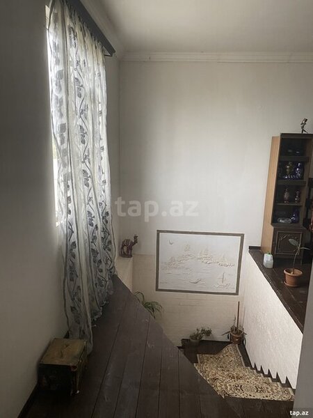 TƏCİLİ HƏYƏT EVİ SATILIR - FOTOLAR