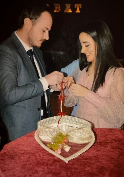 Azərbaycanlı qıza görə dinini dəyişdi: Virtual dünyadan başlayan eşq - FOTOLAR