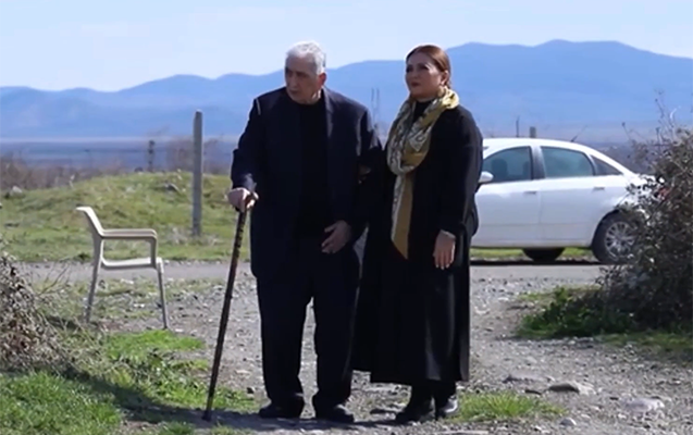 Şükür deyib, Ağdam torpağını öpmüşdü... - Video