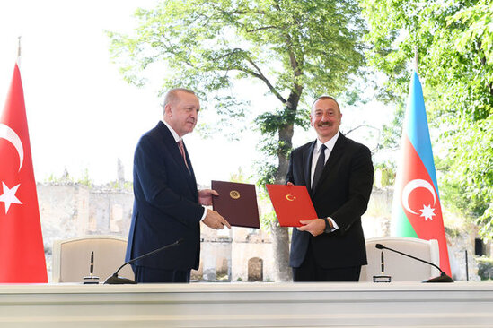 Prezident İlham Əliyev: "Şuşa Bəyannaməsi tarixi anlaşmadır"