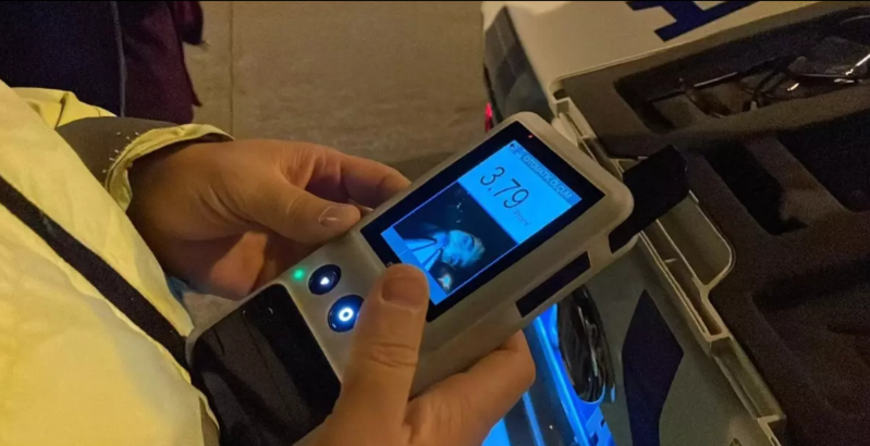 Sərxoş sürücü alkoqol testindəki şəklini bəyənmədi: "Çirkin çıxmışam" - VİDEO