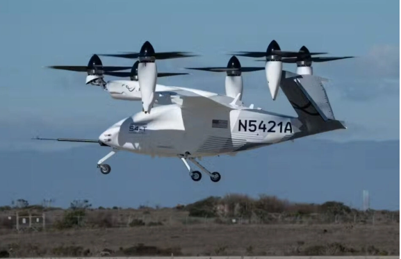 ABŞ-də uçan taksinin hərbi variantı sınaqdan keçirilib