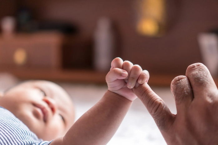 Bakıda ana övladını sosial şəbəkədə satmaq istədi: DİN-dən REAKSİYA