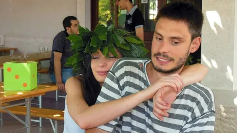 İşgəncə ilə öldürülən tələbənin anasından dəhşətli ETİRAF: "Onu burnundan tanıya bildim" - FOTOLAR