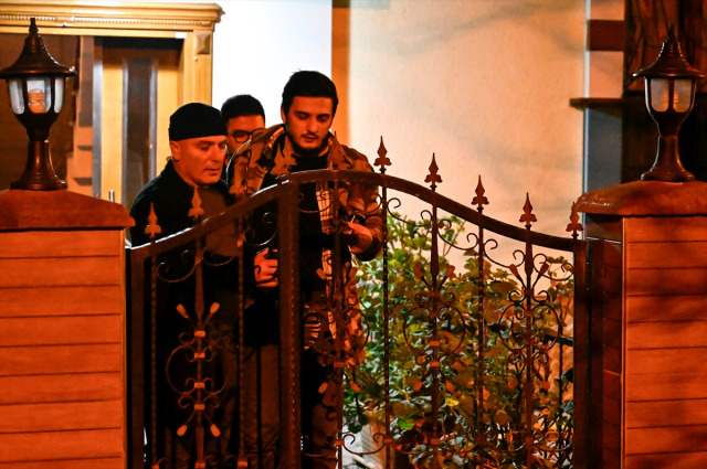 Anasını və qardaşını girov götürdü: Bu şərtlə buraxaram... -VİDEO