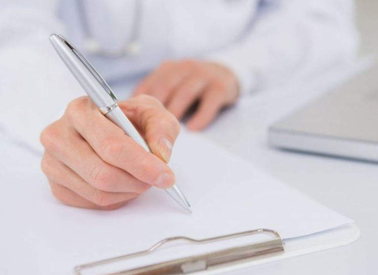 "Bəzi xəstəxanalarda vətəndaşdan sağlamlıq haqqında arayış üçün qan alınır, amma analiz edilmir" - AÇIQLAMA