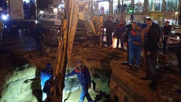 Yasamalda partlayan su kəmərindəki qəza aradan qaldırıldı