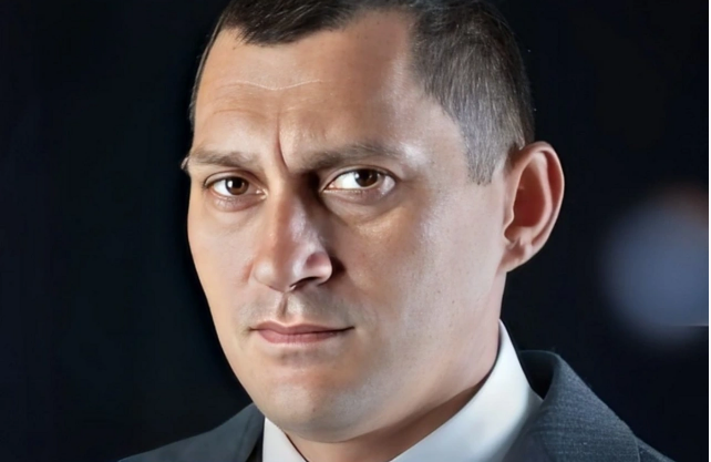 Adam bıçaqlayan deputatlığa namizəd HƏBS EDİLDİ