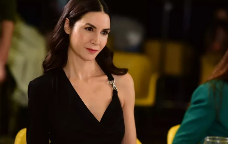 Məşhur aktrisa qəfil halı pisləşdiyi üçün xəstəxanaya yerləşdirilidi - FOTO