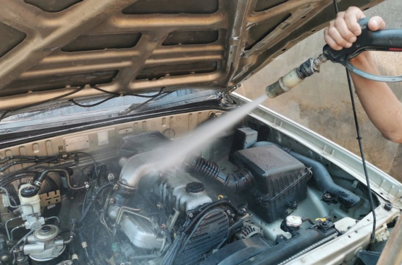 Avtomobil mühərrikini yumada yol verilən səhvlər - Ekspertdən vacib XƏBƏRDARLIQ