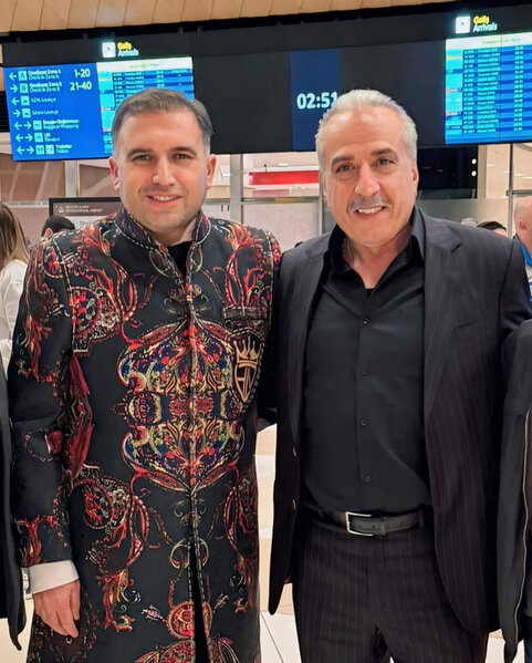 Hacı Nuran "Kurtlar Vadisi Pusu" aktyoruna son model avtomobil HƏDİYYƏ ETDİ - FOTOLAR+VİDEO