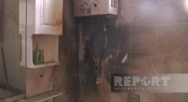 Balakəndə fərdi evə ildırım düşdü: Divar deşildi