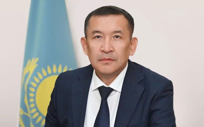 Qazaxıstanda nəqliyyat nazirinin müavini saxlanılıb