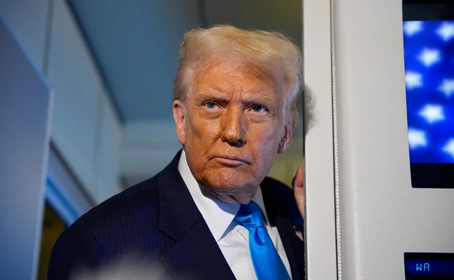 Tramp: İran artıq Hörmüzdən "dünyaya qarşı silah" kimi istifadə edə bilməyəcək