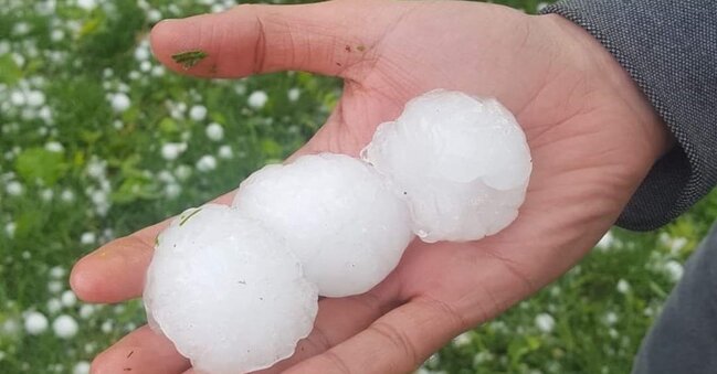 Azərbaycanın bu rayonlarına şiddətli DOLU YAĞDI - Fəsadlar törətdi - VİDEO - YENİLƏNİB