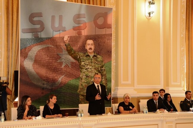 Bakı Şəhər İcra Hakimiyyətində şəhid ailələri ilə görüş keçirilib