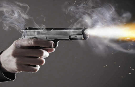 Bakıda ATIŞMA: Polis silahlı şəxsi ZƏRƏRSİZLƏŞDİRDİ