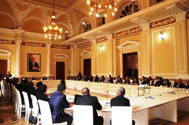 Bakı Şəhər İcra Hakimiyyətində şəhid ailələri ilə görüş keçirilib