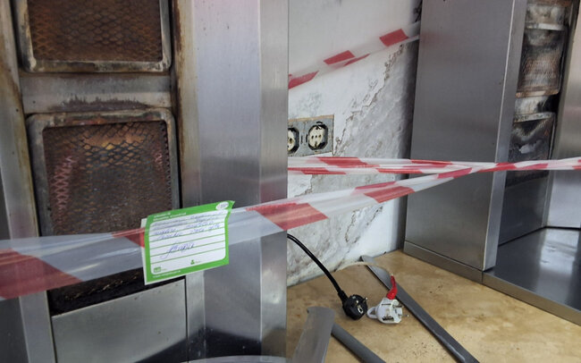 Naxçıvanda 7 nəfərin zəhərləndiyi dönərxana bağlandı - Fotolar-Yenilənib