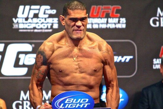 Zabit Səmədovun Bakıdakı vida döyüşündəki rəqibi "Yekəayaq" olacaq - FOTO