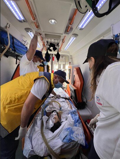 Qəbələdən Bakıya helikopterlə təxliyə olundu - Fotolar