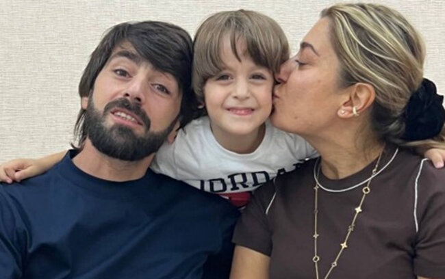 Elşad Xose xanımı ilə - Foto