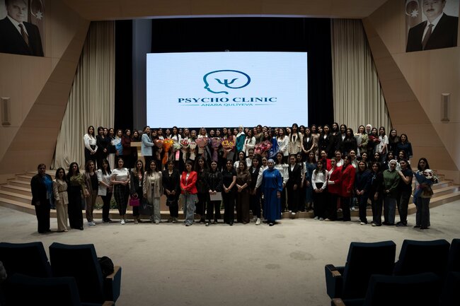 "Autizm: Erkən Müdaxilə və Psixoloji Dəstəyin Gücü" mövzusunda I Praktiki Konfrans uğurla keçirildi